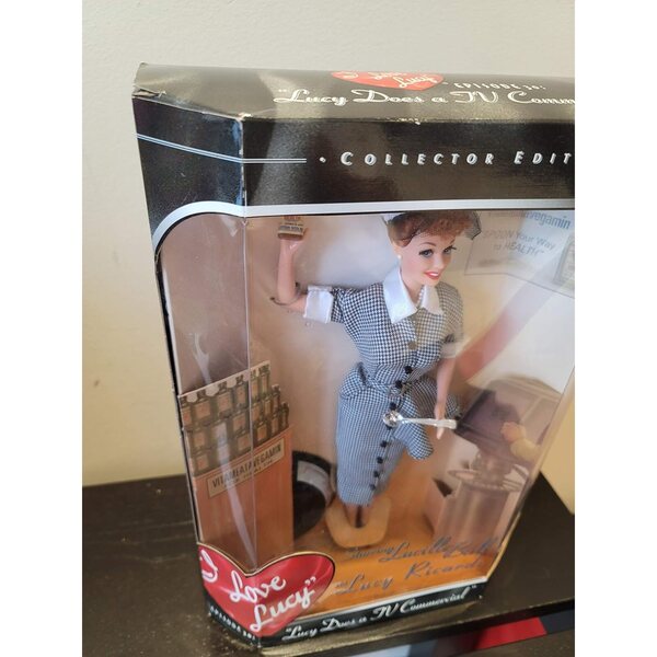 Barbie Lucille Ball aus der I Love Lucy Collection Edition mit Echtheitszertifikat