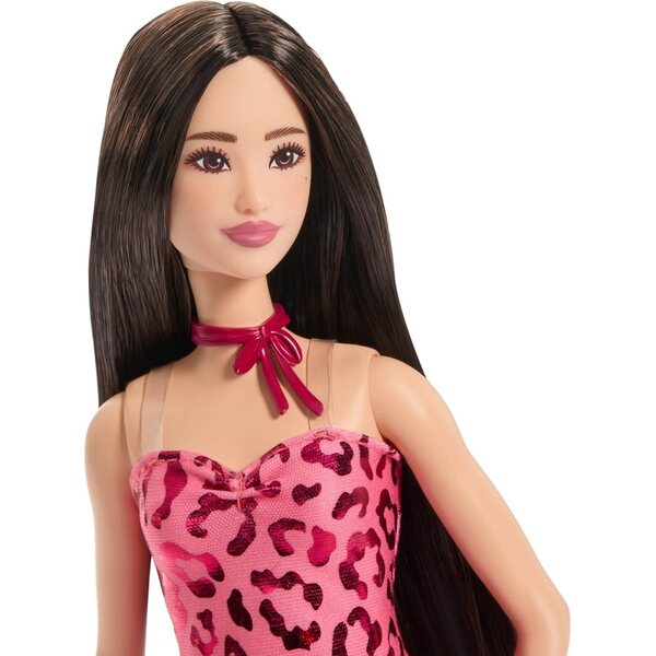 Barbie Fashionistas Puppe Nr. 246 in rosa Kleid mit gepunkteten und trendigen Accessoires