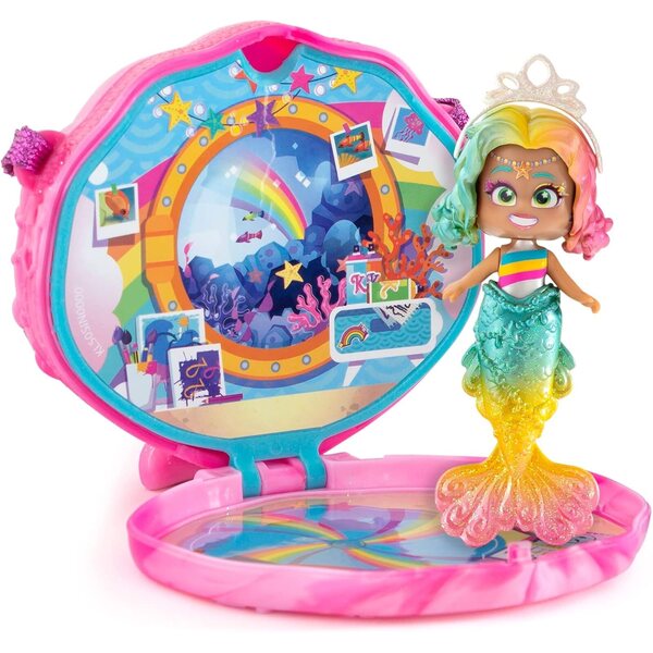 KOOKYLOOS Mermaids Coral – Meerjungfrauenpuppe mit Schwanz, Muscheltasche und Zubehör