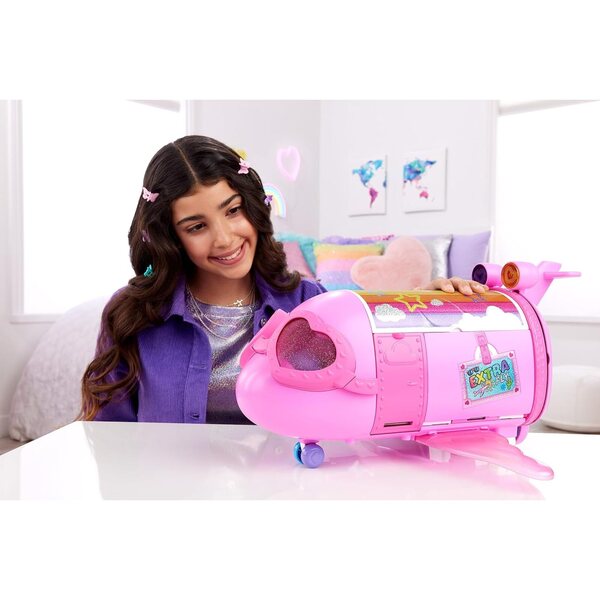 Barbie Extra Fly: Luxuriöses rosa Flugzeug mit Mini-Puppe und 15 Reisezubehörteilen