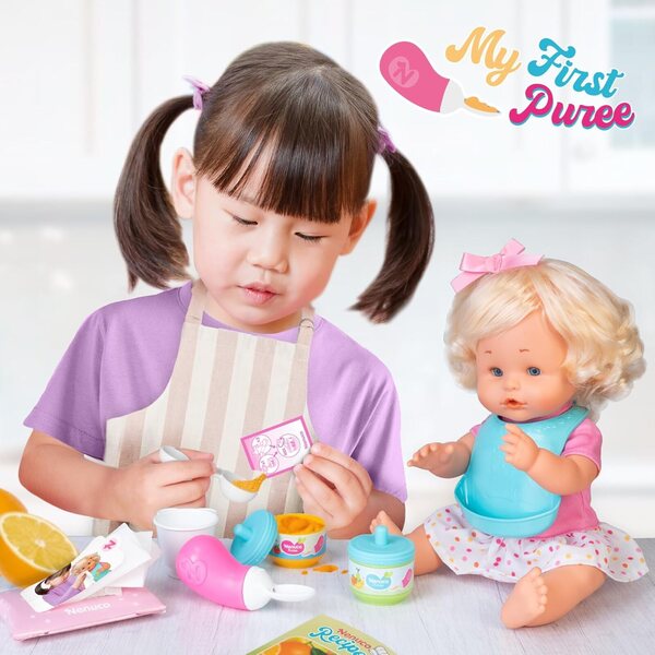 Nenuco Prima Pappa 35 cm Puppe mit Zubehör für die erste Mahlzeit, ideal ab 3 Jahren