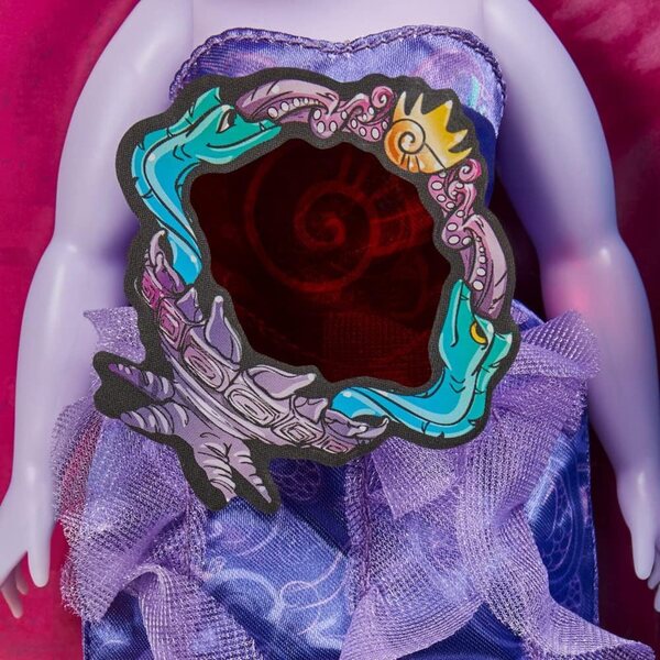 Hasbro Disney Villains Ursula: 28 cm große Modepuppe mit abnehmbarer Kleidung und Accessoires