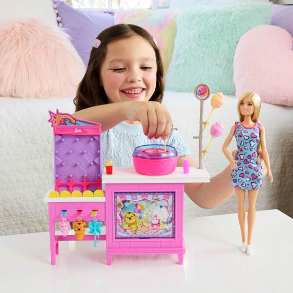 Barbie Mysteries Beach Detectives Malibu mit Ständer und 20 Zubehörteilen für kreatives Spielen