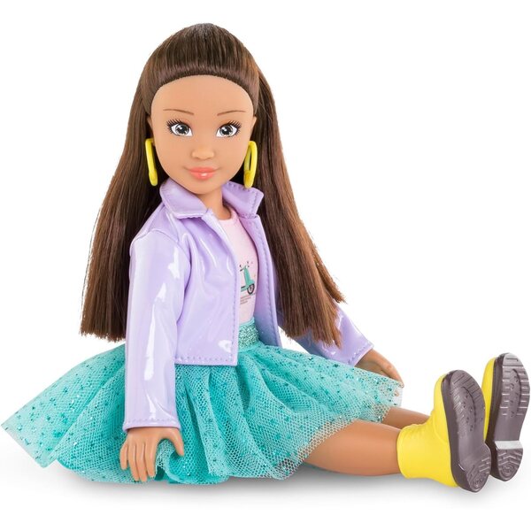 Corolle Girls Luna Mailand Fashion: 28 cm große Puppe, Vanille, 4 Modeaccessoires