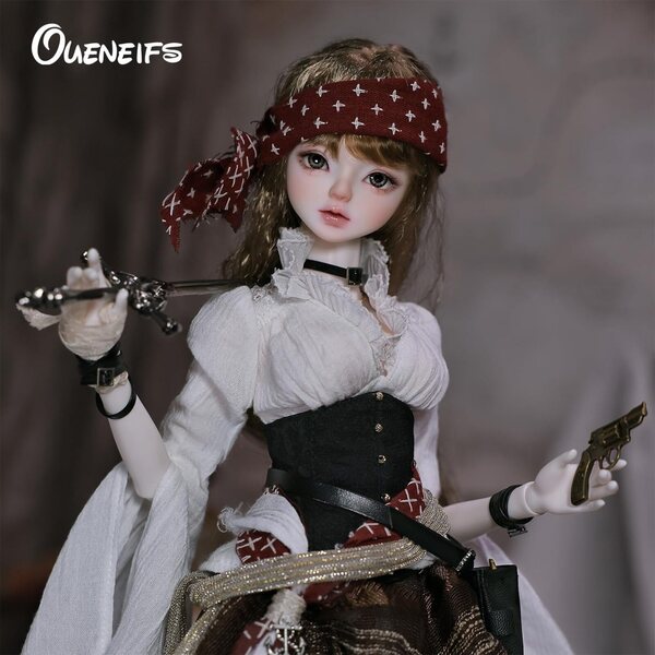 Oueneifs Lynn Bjd bambola 1/4 capitano pirata medievale con giunti e accessori