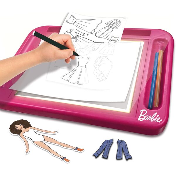 Barbie Atelier de Mode: Kreativspiel mit Puppen- und Modeprojekten – Hergestellt in Italien