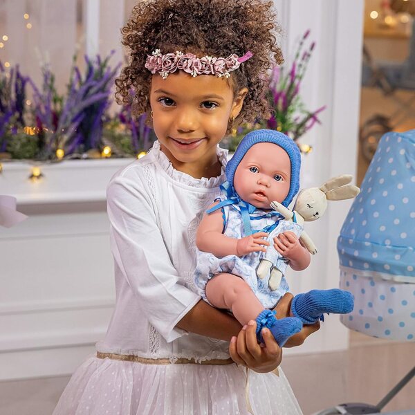 JC Toys Poupée Newborn Royal 38 cm mit Toile de Jouy Kleidung und Accessoires – Realistisch und weich