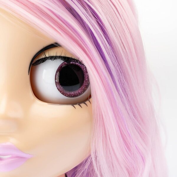 Nice Group Influencer Make Up Puppe 30 cm avec peigne et changeur de couleur pour filles