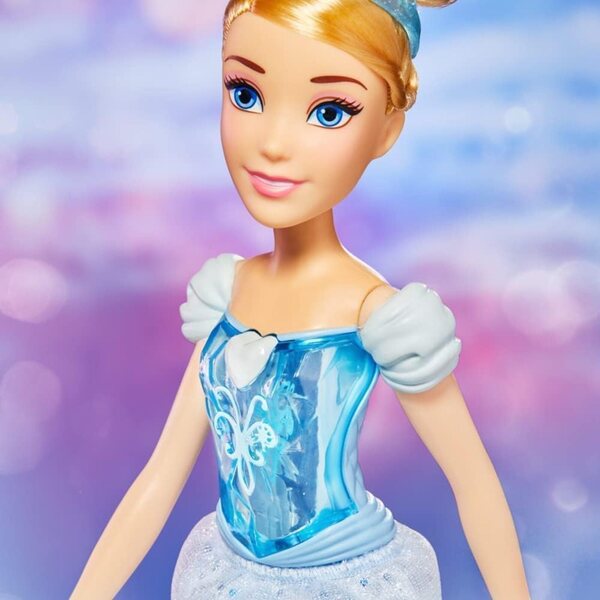 Aschenputtel-Disney-Prinzessin-Puppe mit glitzerndem Kleid und blauen Accessoires