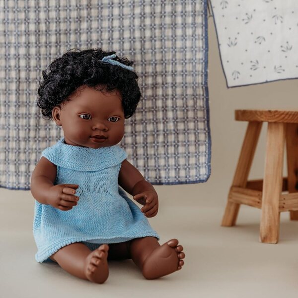 Miniland Afrikanische Babypuppe 38 cm aus weichem und anatomischem Vinyl für Kinder
