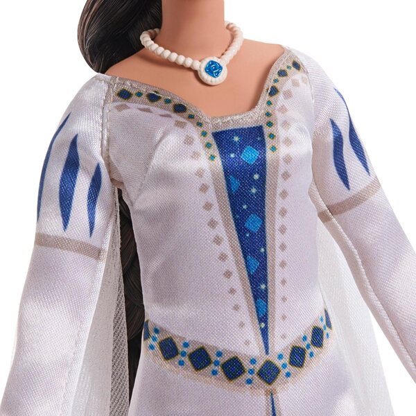 Mattel Disney Wish Pupa Königin Amaya von Rosas con Abito e Accessori Mobili