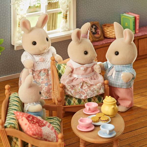 Sylvanian Families Starter House und Family Milk Bunnies – Bewegliches Figurenset für Kinder