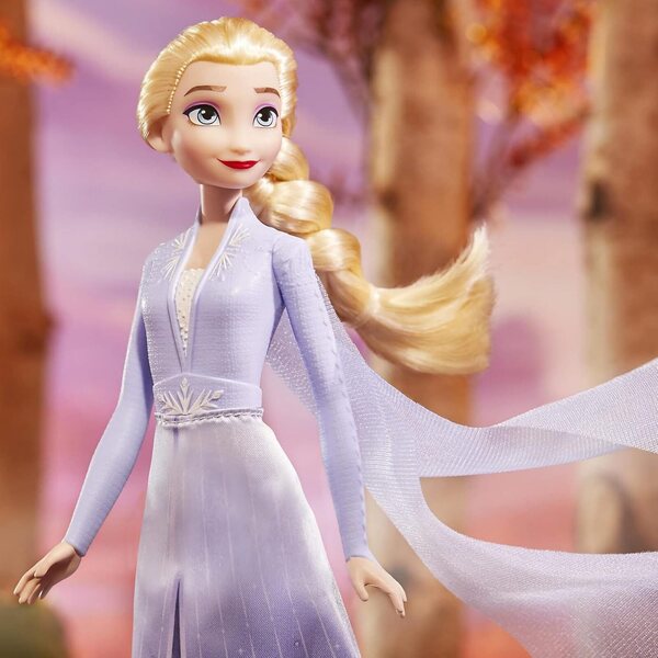 Elsa Moda Puppe Disney Frozen 2 mit langen Haaren und Reisekleid für Kinder