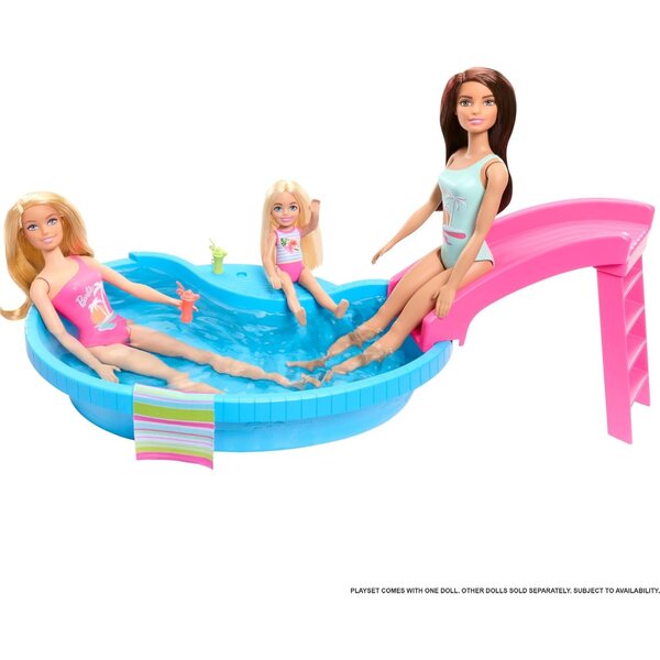 Barbie con Piscina e Scivolo in Costume Seafoam Blue, Set Giochi Estivi per Bambini