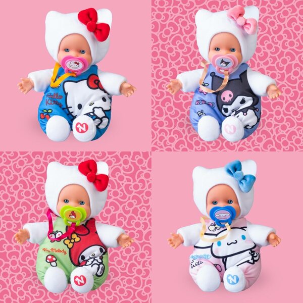 Nenuco Hello Kitty Mini Baby, Bambole 15 cm con Corpo Morbido e Vestiti Tema Hello Kitty