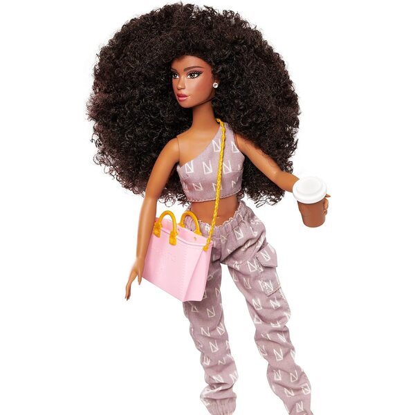 Naturalistas Coffee Casual Fashion Pack: Outfit e Accessori per Bambole 29,8 cm