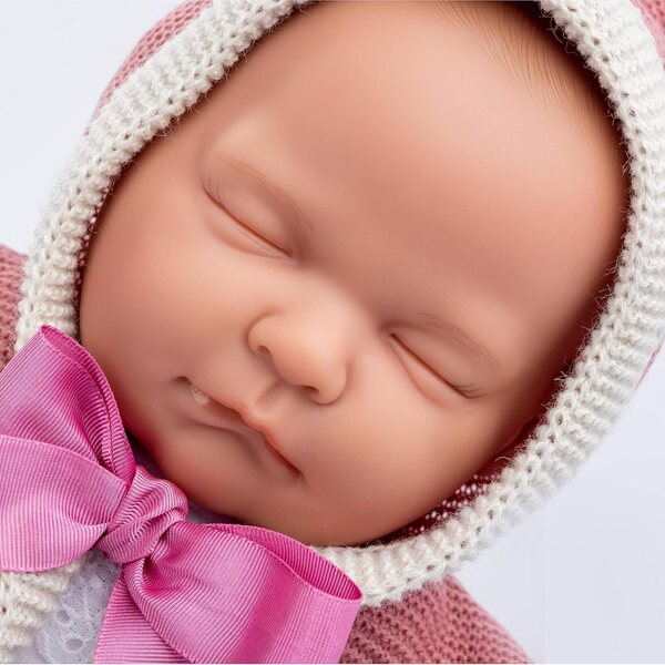 JC Toys Pupa Vintage 43 cm mit weichem Körper, gestrickter Kleidung und rosa und beige Accessoires