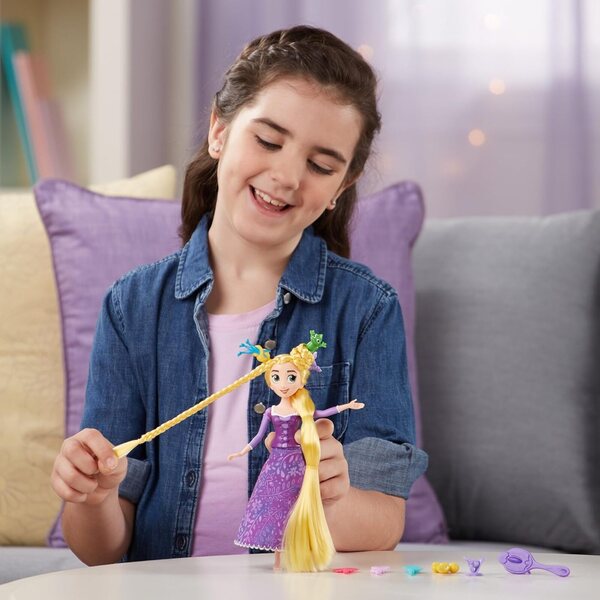 Hasbro Disney Rapunzel – Spielzeug mit langen Haaren und Frisurenzubehör
