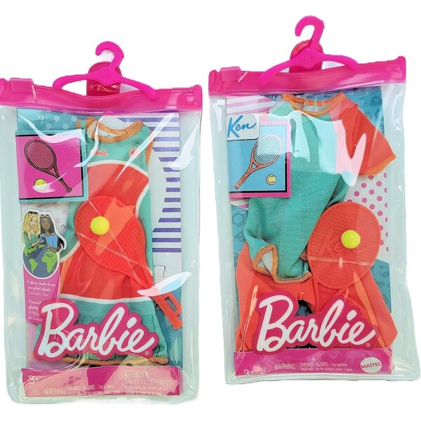 Outfit da tennis abbinato per Barbie e Ken con racchette, set 2 pezzi