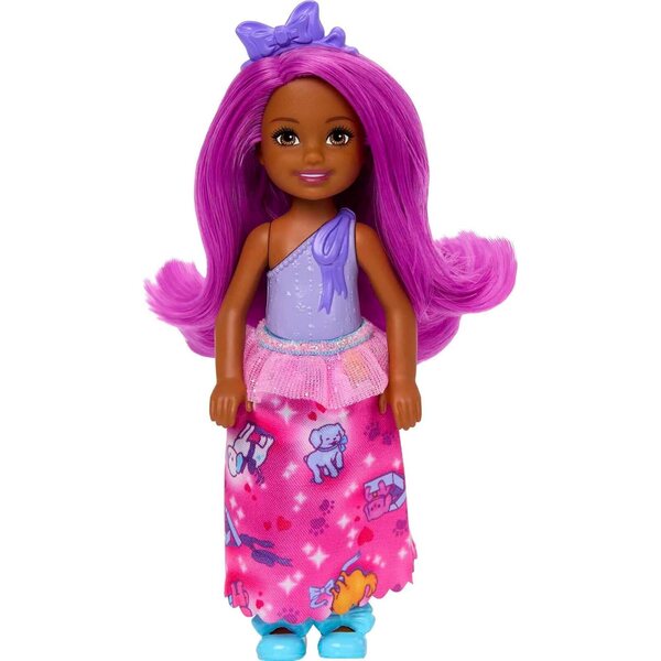 Barbie Dreamtopia Chelsea-Puppe mit rosa Haaren, lila Schleife und buntem Rock