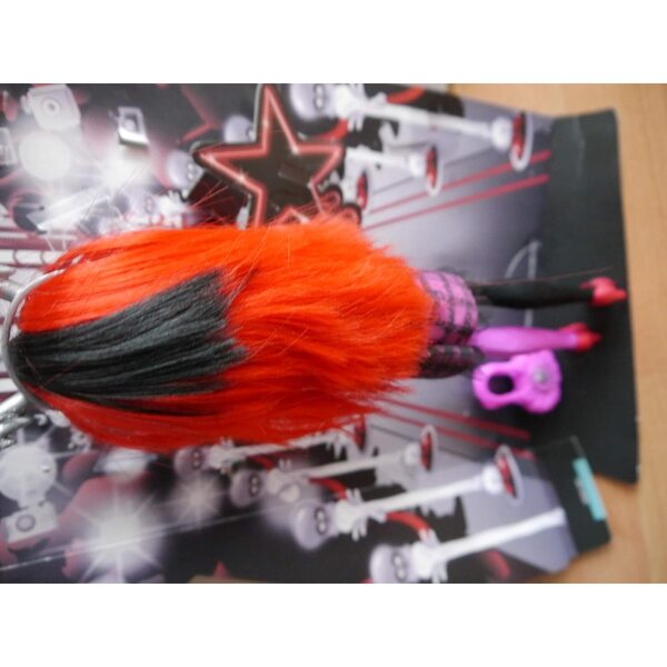 Monster High Fatale Fusion Operetta con look unico e accessori esclusivi
