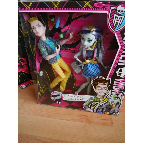 Monster High 2-teiliges Picknick-Set mit Jackson Jekyll und Frankie Stein – exklusiv