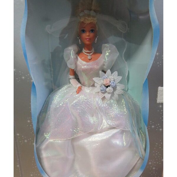 Barbie Cinderella Bride 1995 – Cinderella 45th Anniversary Edition