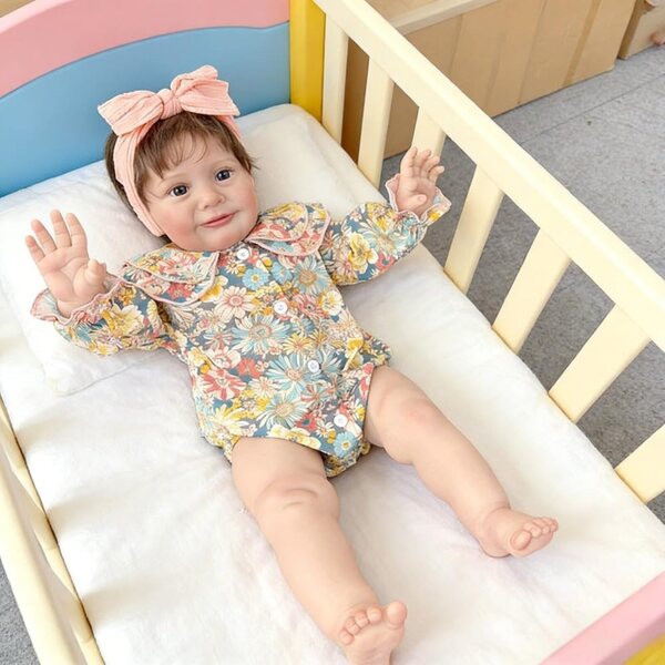 Lonian Reborn Doll 66 cm zacht en realistisch met complete accessoires voor kinderen