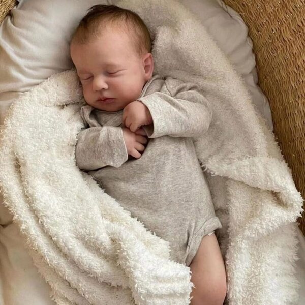 Lonian Reborn Dolls 19" – Lebensechte Neugeborenenpuppe mit weichem Körper und komplettem Zubehör