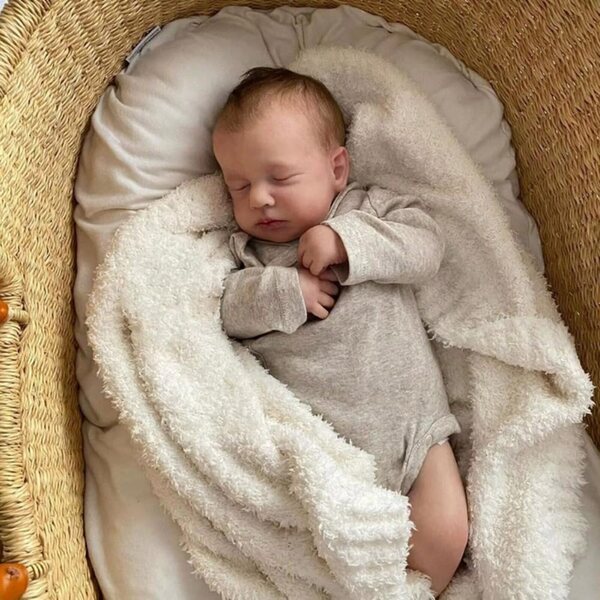 Lonian Reborn Dolls 19" – Lebensechte Neugeborenenpuppe mit weichem Körper und komplettem Zubehör
