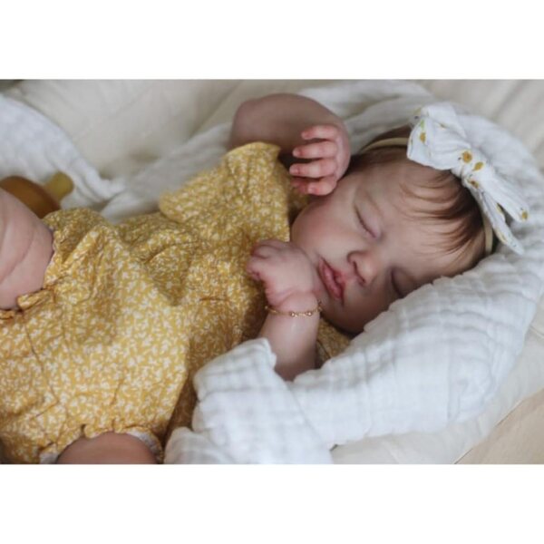 Lonian Reborn babypop 48 cm newborn met accessoires en knuffelig lijfje