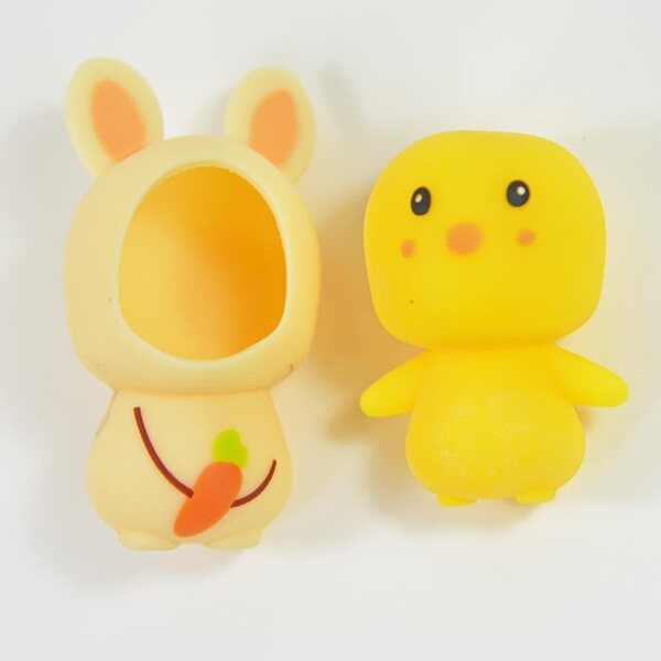 Set 6 Pezzi Kögler Pulcini da Vestire in Silicone TPR 7 cm con Accessori Animali