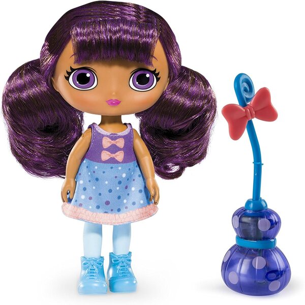 LITTLE CHARMERS Hazel bambola magica 20 cm con scopa luminosa e sonora