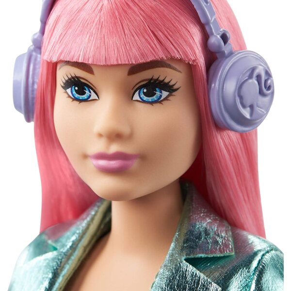 Barbie Daisy Curvy Princess mit Katze, Accessoires und Mode, 30 cm groß, Alter 3–7 Jahre