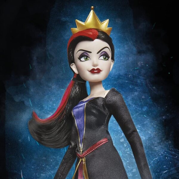 Hasbro Disney Villains – Evil Queen Puppe mit abnehmbarer Kleidung und Zubehör, 28 cm
