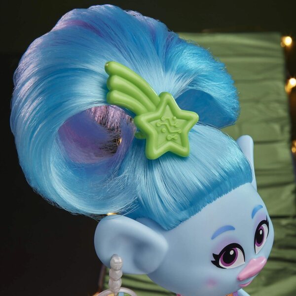 Pupazzo DreamWorks Trolls Glamour Seide con Abito, Scarpe e Accessori per Bambini 4+