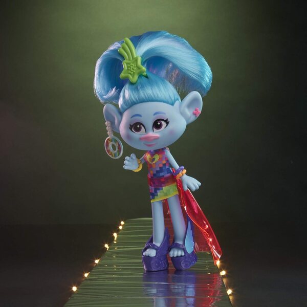 Pupazzo DreamWorks Trolls Glamour Seide con Abito, Scarpe e Accessori per Bambini 4+