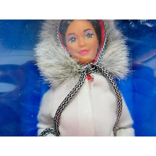Dolls of the World Collection Barbie Eskimo Special Edition 1990 mit Ständer