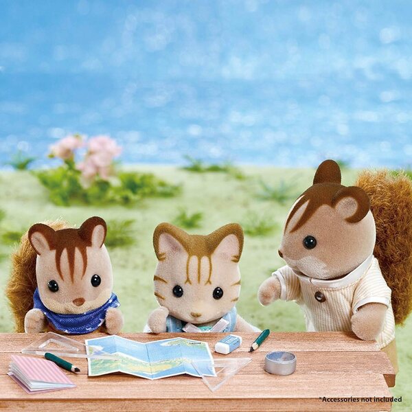 Calico Critters Haselnuss Eichhörnchenfamilie – Lern- und Kreativspielset