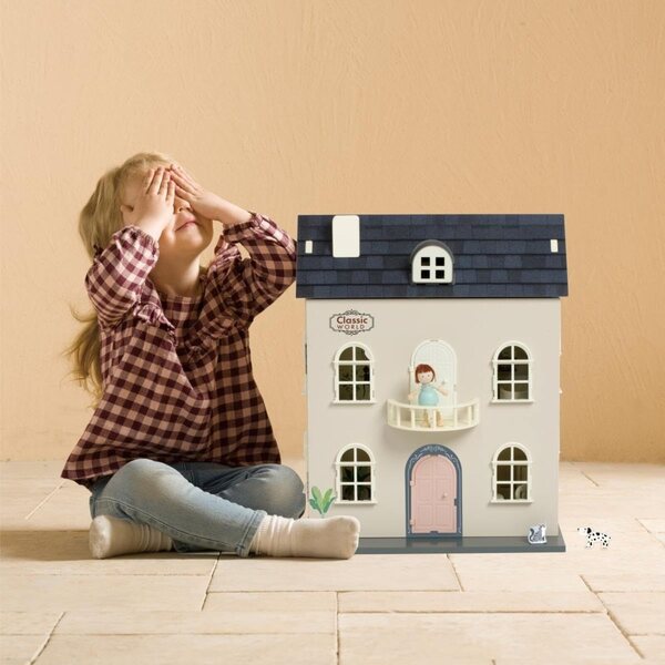 Casa delle bambole in legno vintage Classic World 3 piani con mobili e accessori