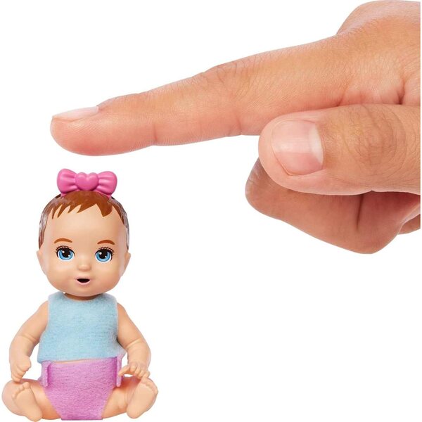 Barbie Skipper Babysitter-Set mit Babypuppe, Zahnfunktion und Zubehör für 3+ Jahre