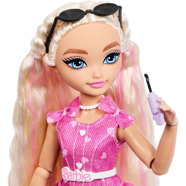 Barbie Dream Besties Malibu: Babe-Model mit Make-up-Accessoires und trendiger Kleidung