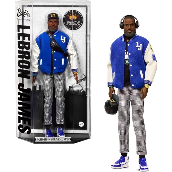 Barbie Signature Kenbassadors LeBron James mit Bomberjacke und ikonischen Accessoires