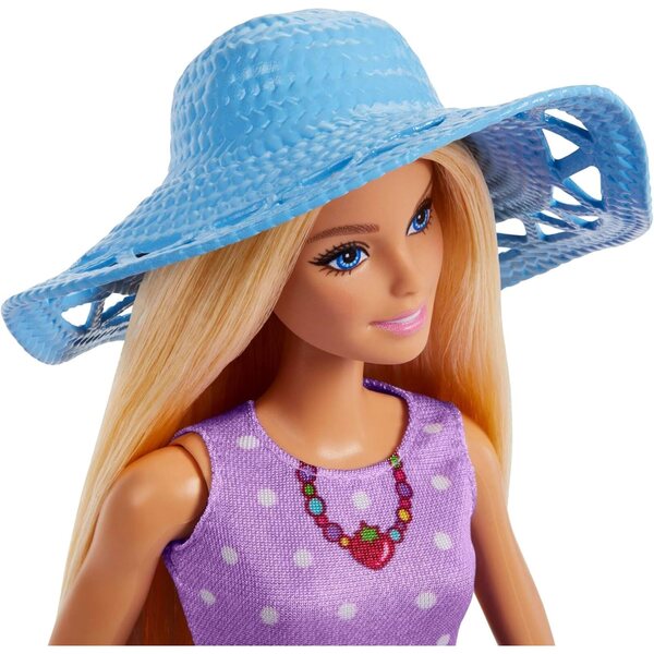 Barbie Family & Friends Set mit Puppen und Picknick-Zubehör, Mode und Spaß