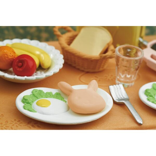 Sylvanian Families Frühstücksset mit Toaster und Küchenzubehör für Kinder