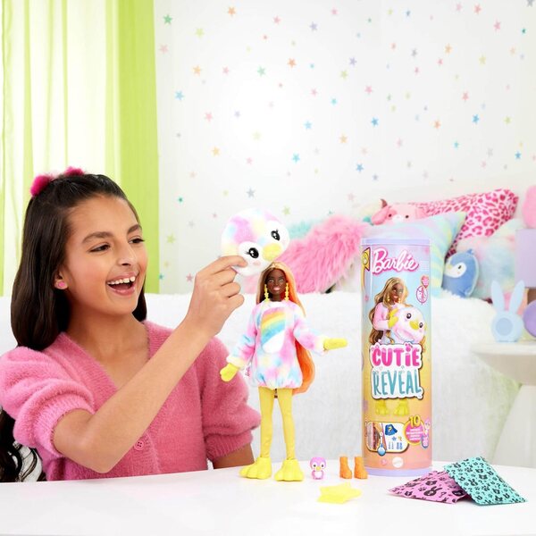 Barbie Cutie enthüllt einen Farbtraum mit 10 Überraschungen und einem Plüsch-Batik-Pinguin-Kostüm