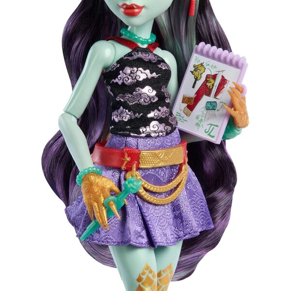 Monster High Jinafire Long con 7 accessori, bambola drago con animale Cloudy Yun Yun