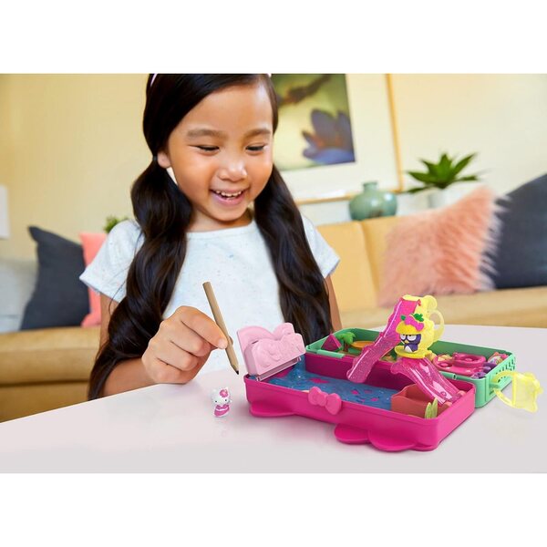 Hello Kitty & Friends Minis Strandset mit Koffer, Figuren und Zubehör