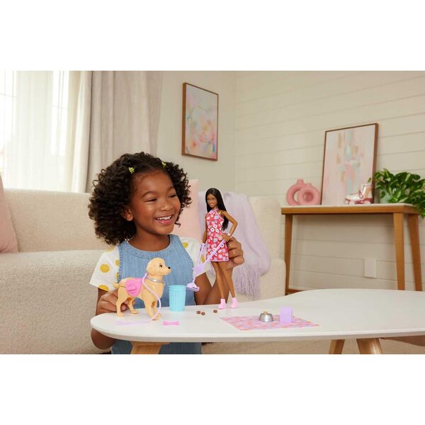 Barbie Hundespaziergang Spielset con cane giocattolo e accessori per cura canina