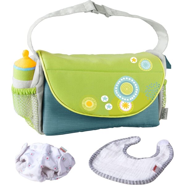 HABA Wickeltasche Sommerwiese für Puppen mit Zubehör, 4-teiliges waschbares Set